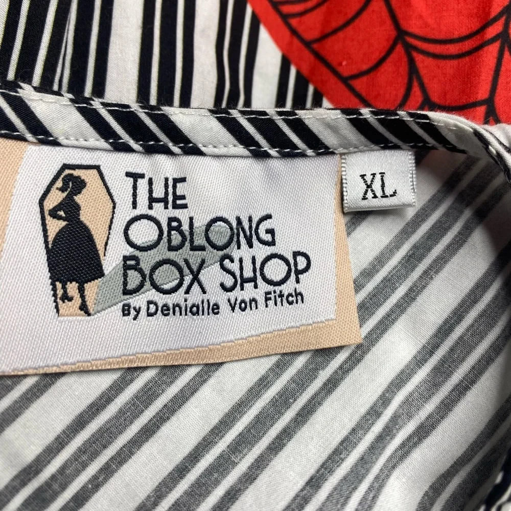 The Oblong Box Shop Harlequin
Stripe Full Skirt Pinup Dress XL - Picture 6 of 8